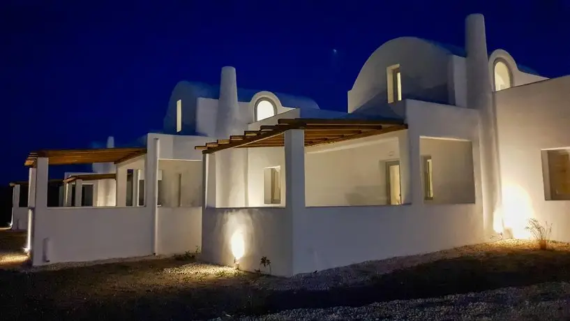 Bianco Diverso Suites